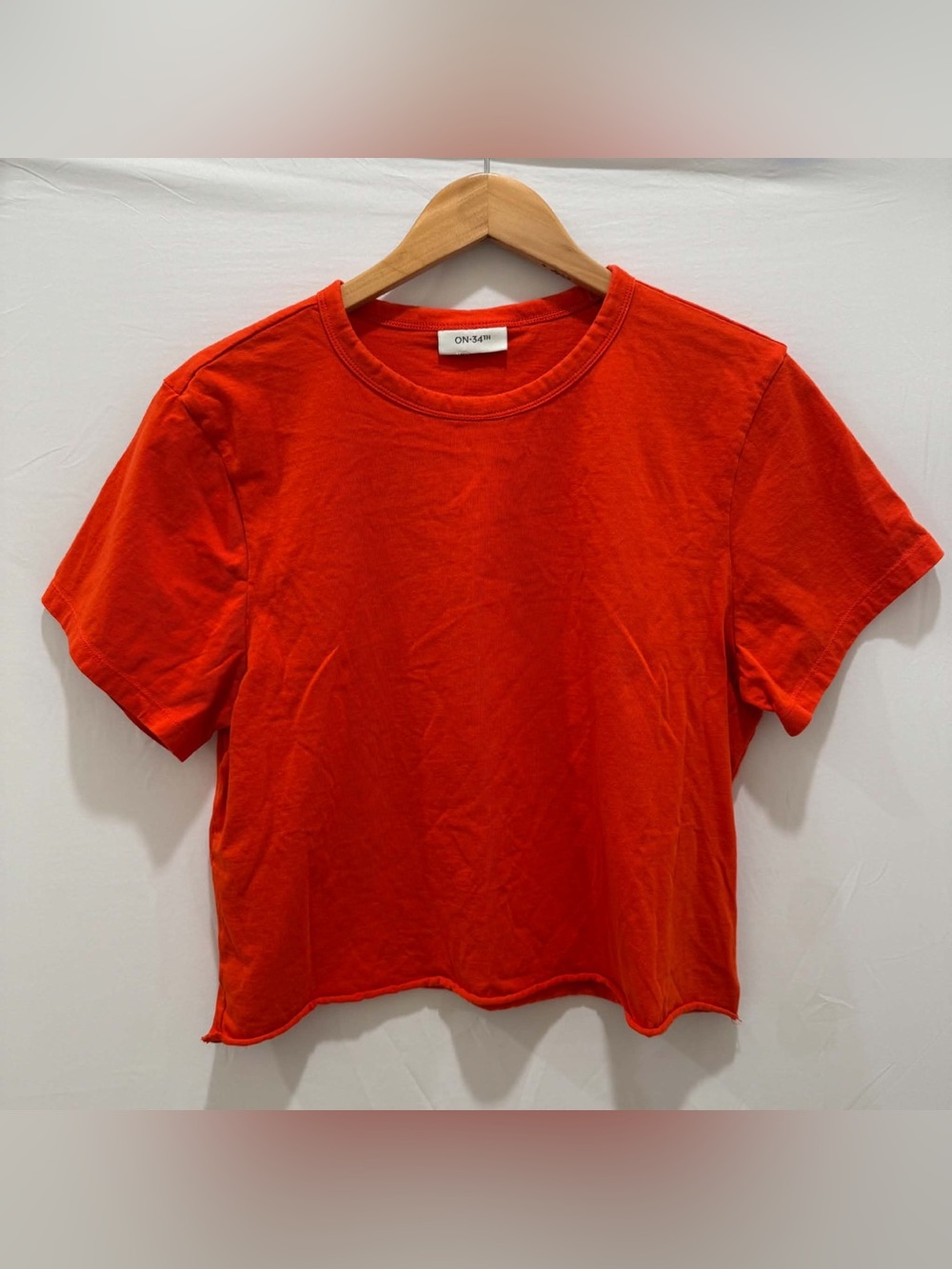 ON-SAKI Women's Short Sleeve Crew Crop Top in Bright Orange-Red